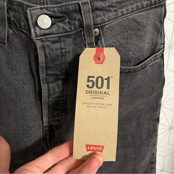 Levi’s 501 Gray Wash Crop Scallop Hem Jeans - Picture 5 of 9